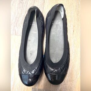 Stuart Weitzman Slip on Closed Toe Solid Black Size 6.0 leather flats